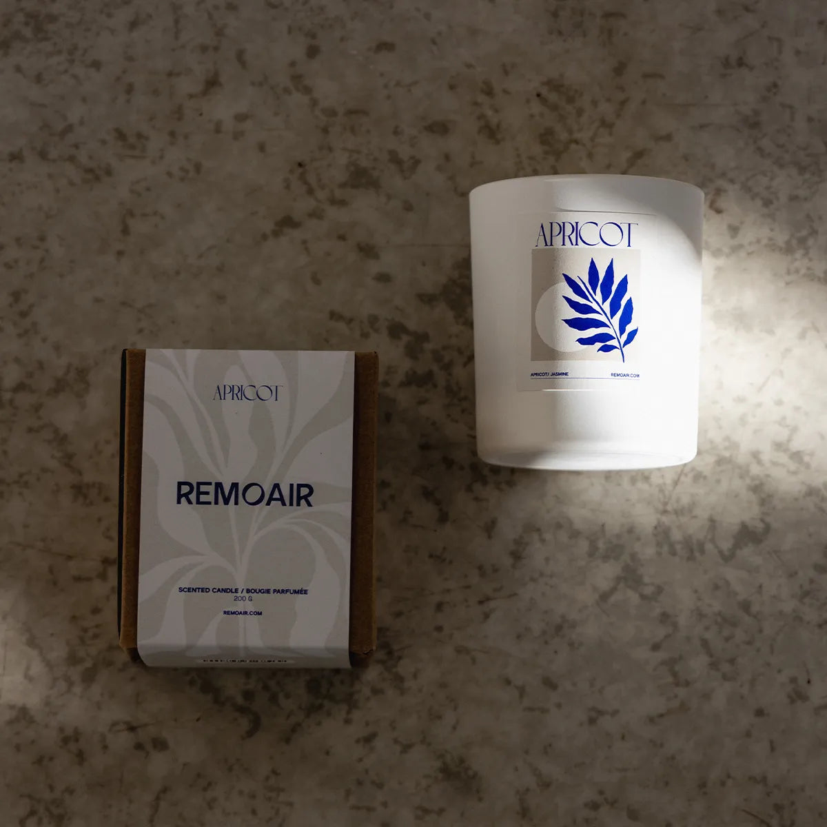 Apricot - scented candle