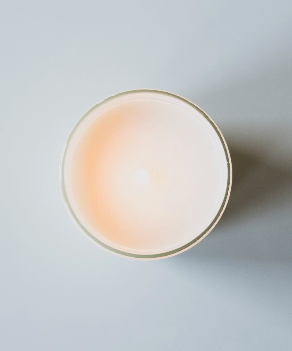 Crisp Cotton - scented candle